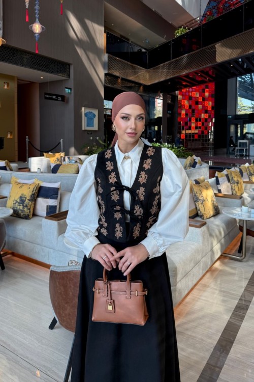 Gökçe Etekli Takım Siyah