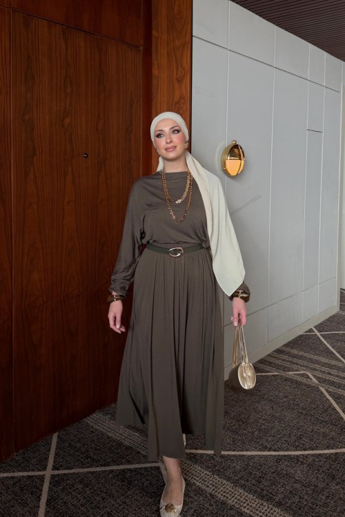 Neşe Etekli Takım Haki