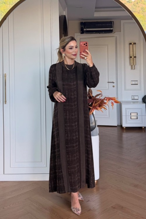 GÜLÜMSER ELBİSE
