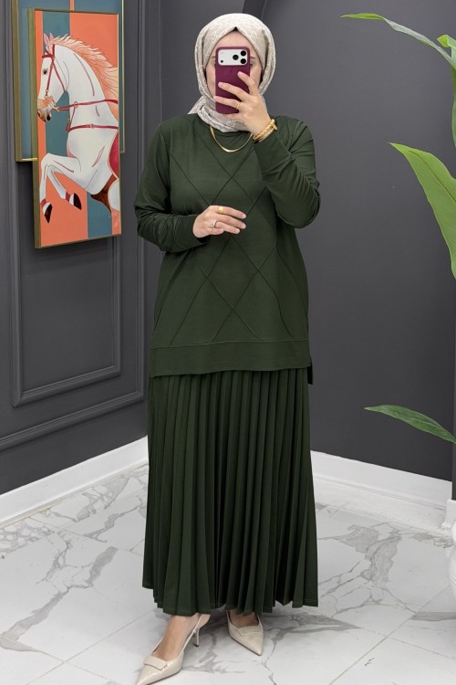 Necla Etekli Takım - Yeşil