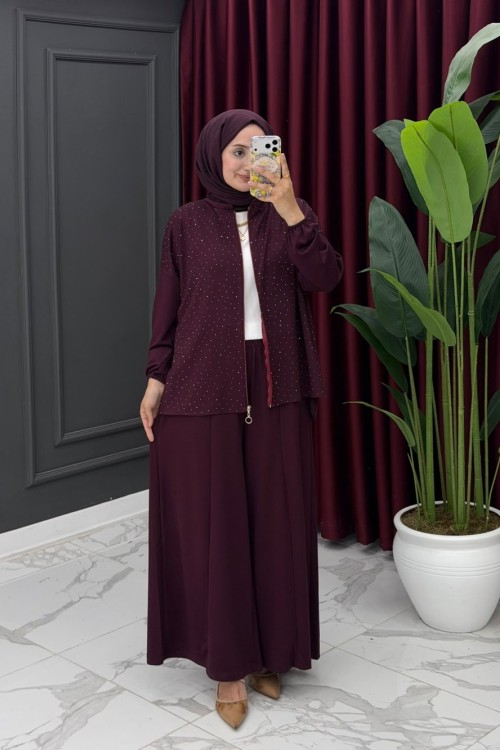 Yüsra Takım-Bordo