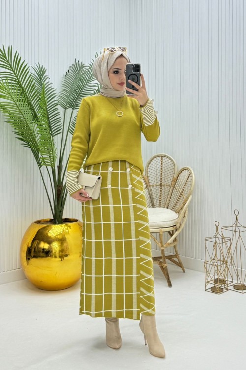 Çizgi Detay Tesettür Takım Yağ Yeşili Yağ Yeşili