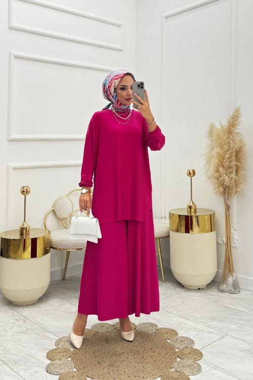 Eylül Tesettür Takım Fuşya Fuşya