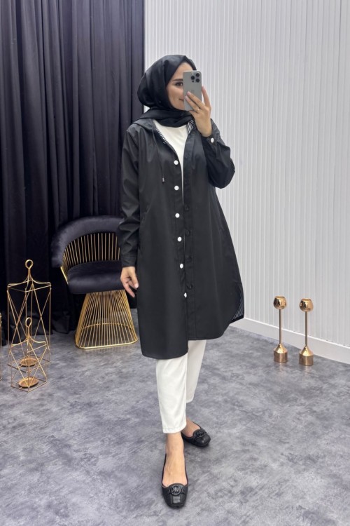 İrem Trenç  Siyah Siyah