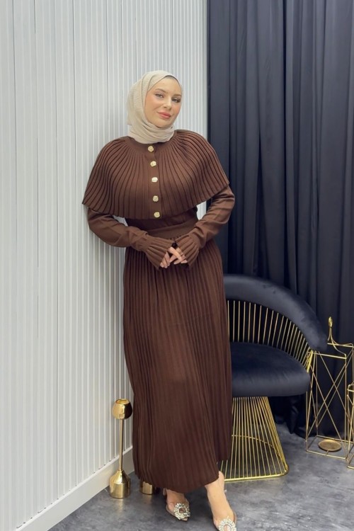 Pelerinli Elbise Kahverengi  Kahverengi